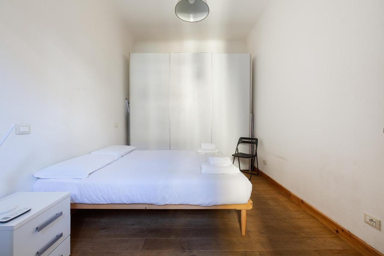 Milan Comfy Apt - Calvairate District Apartment Luaran gambar