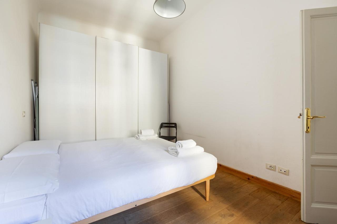 Milan Comfy Apt - Calvairate District Apartment Luaran gambar
