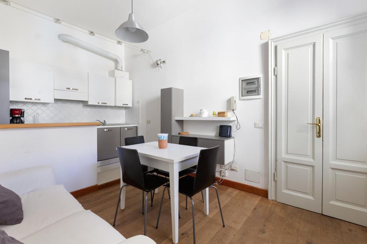 Milan Comfy Apt - Calvairate District Apartment Luaran gambar