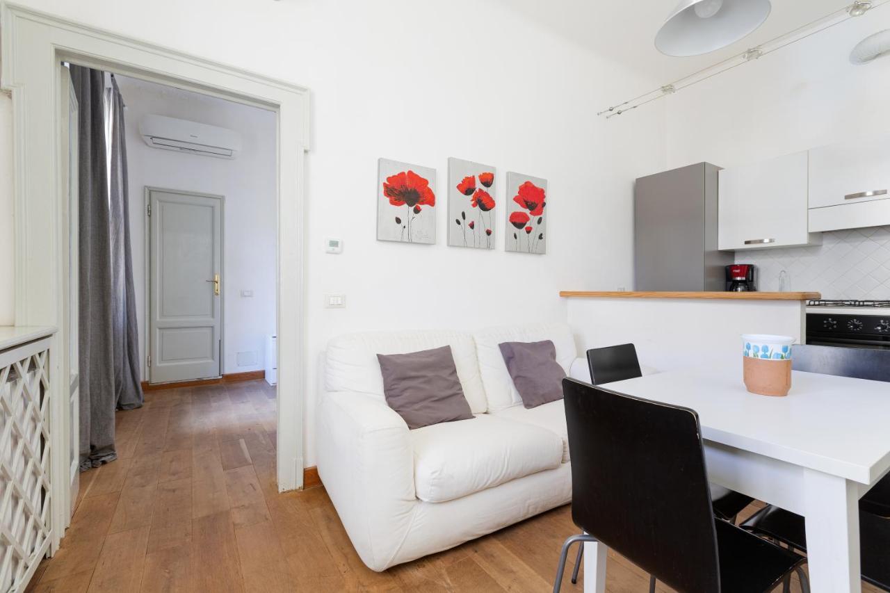 Milan Comfy Apt - Calvairate District Apartment Luaran gambar